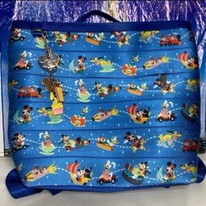 Disney parks x Harvey’s play in the parks streamline backpack